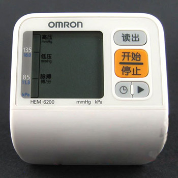 欧姆龙电子血压计 HEM-6200型