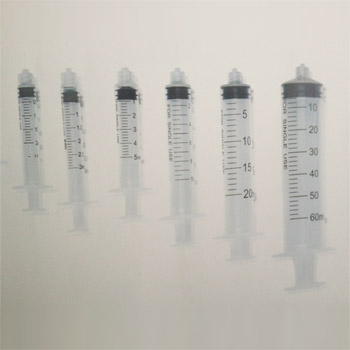 康德莱一次性使用无菌注射器20ml 